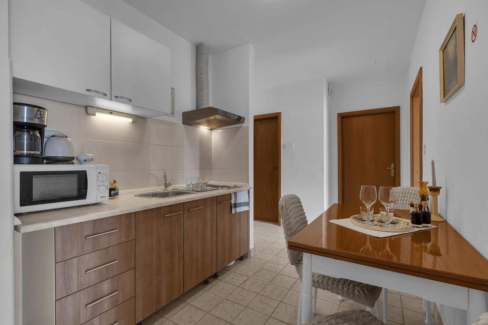 Apartment And Rooms Mila ماكارسكا المظهر الخارجي الصورة