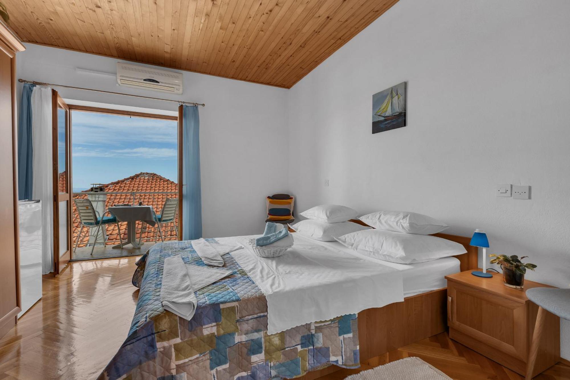 Apartment And Rooms Mila ماكارسكا المظهر الخارجي الصورة