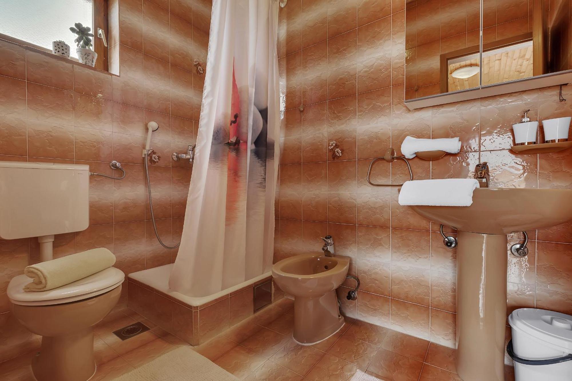 Apartment And Rooms Mila ماكارسكا المظهر الخارجي الصورة