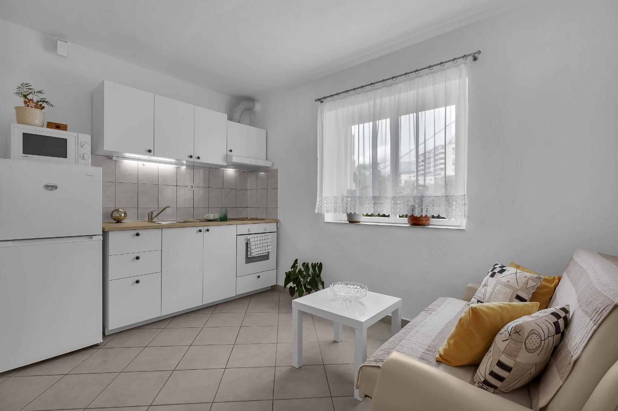 Apartment And Rooms Mila ماكارسكا المظهر الخارجي الصورة