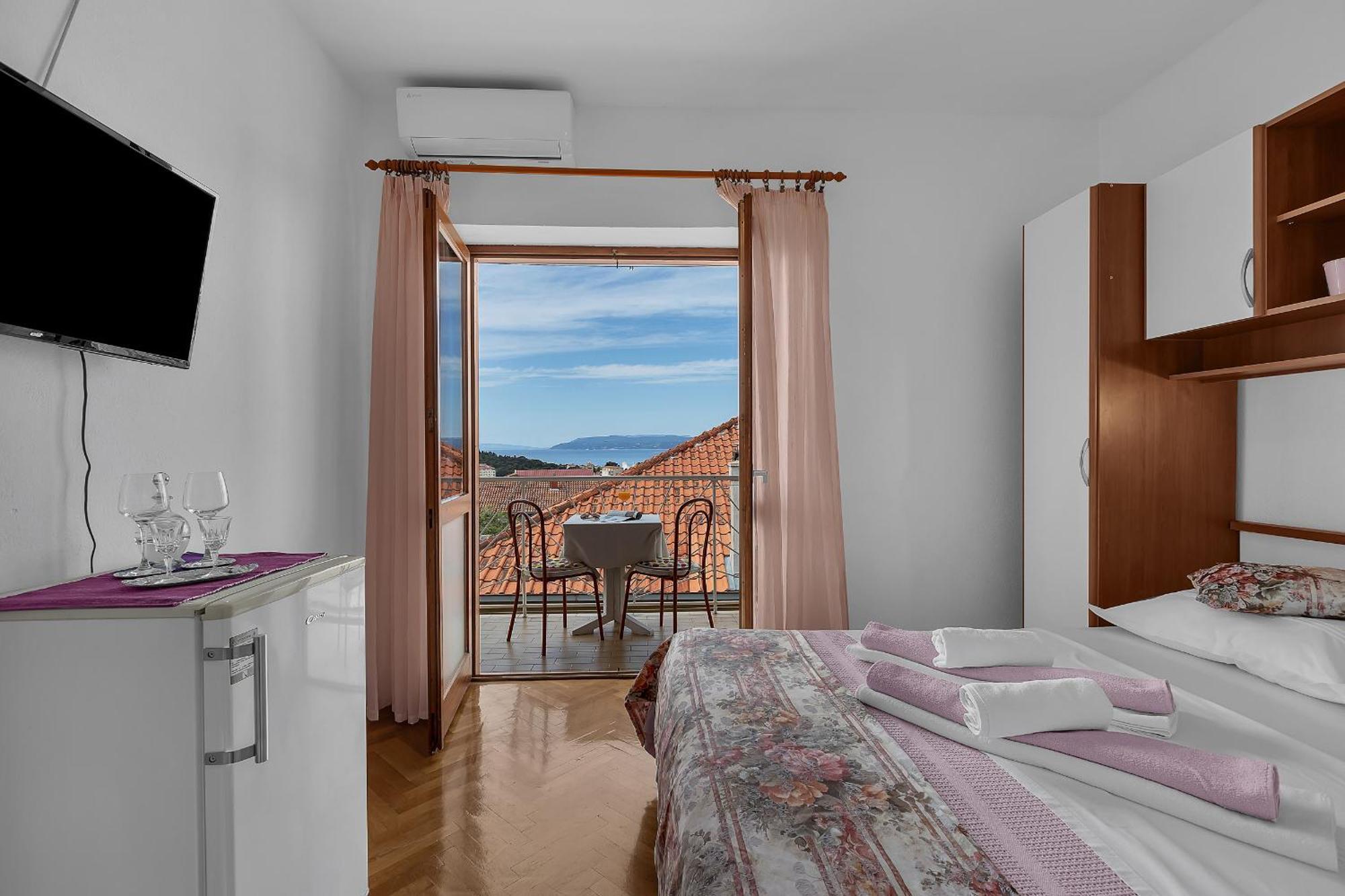 Apartment And Rooms Mila ماكارسكا المظهر الخارجي الصورة